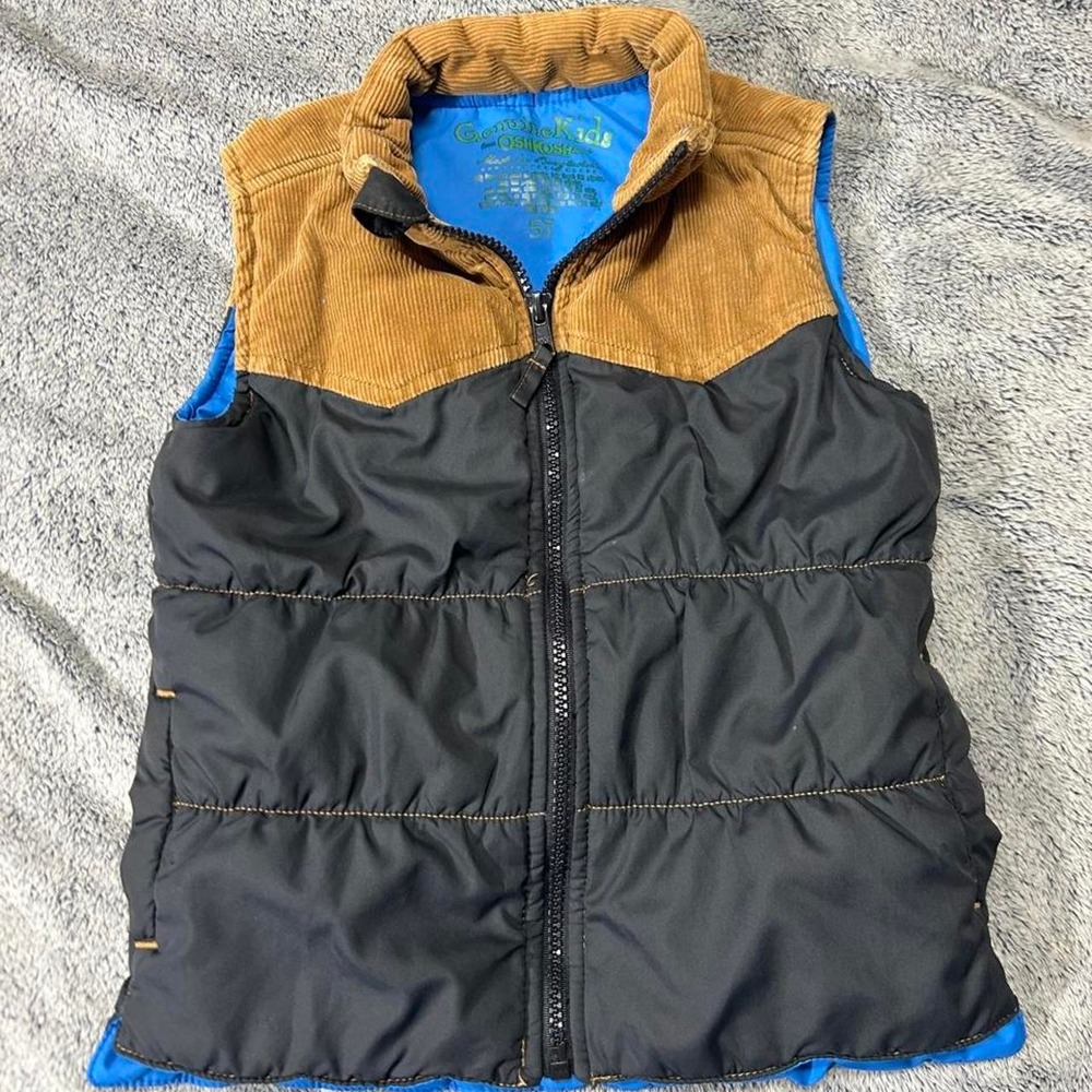 Genuine OshKosh B'gosh Kids 5T Corduroy Puffer Vest